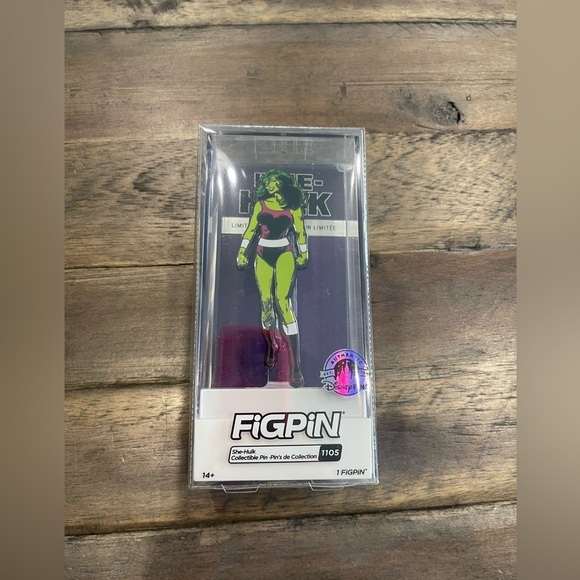 NWT. FIGPIN Disney Parks 2023 Marvel She Hulk #1105 LE Figpin Pin - Picture 5 of 6